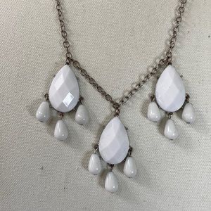 Long white bead dangling necklace